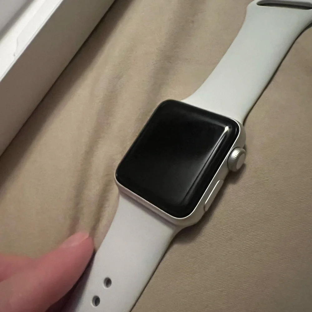 Apple Watch Series 3 - Silver - Picture 6 of 14